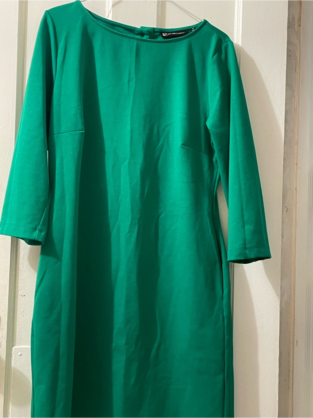 New York & Company Vibrant Green Boatneck Top